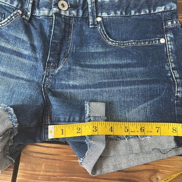 Calvin Klein Mid Rise Denim Shorts 28/6 - Picture 10 of 12